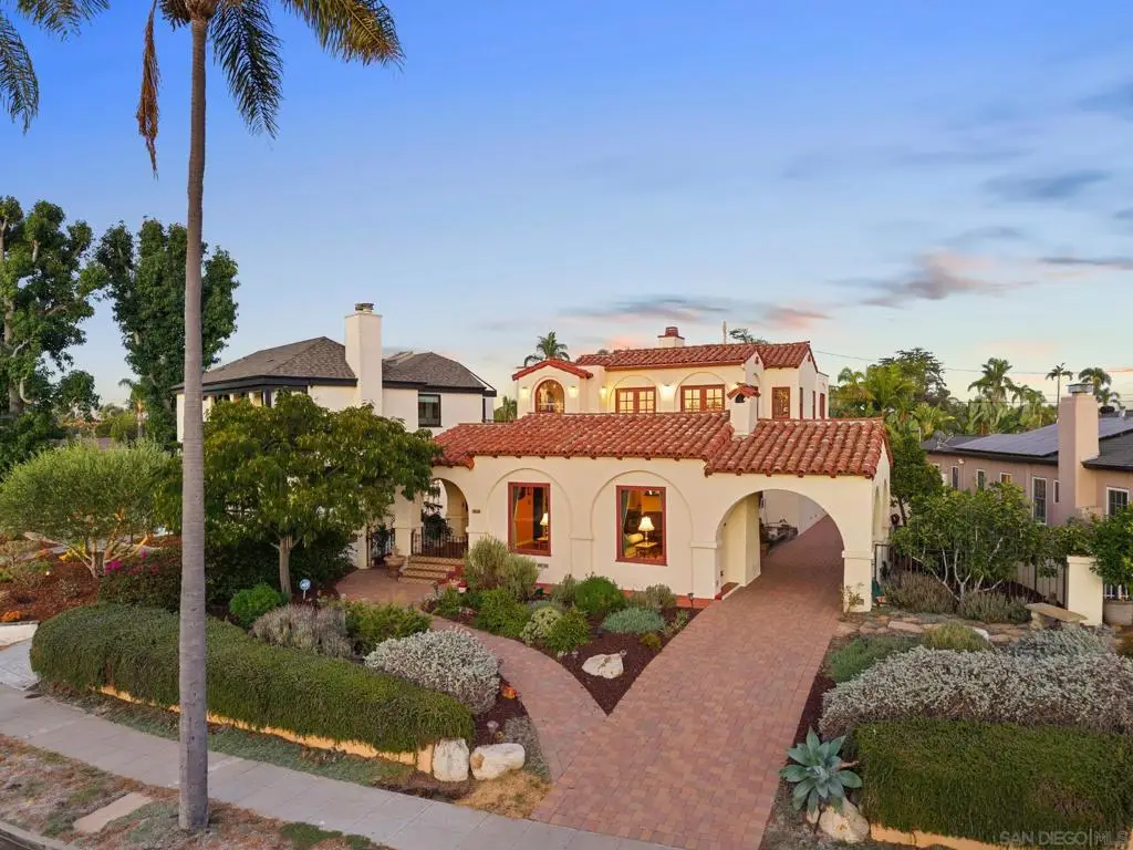 4010 S Hempstead Circle, San Diego, CA 92116 - #1