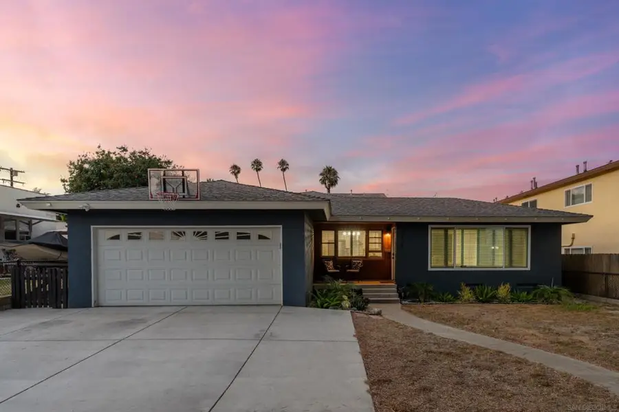 2036 38 Emerald St, San Diego, CA 92109 - Image #2