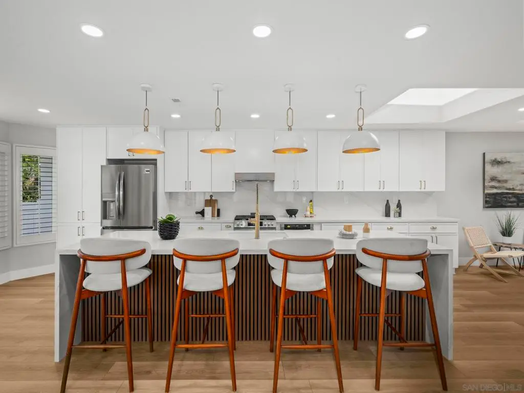 4994 Alicante Way, Oceanside, CA 92056 - Image #1