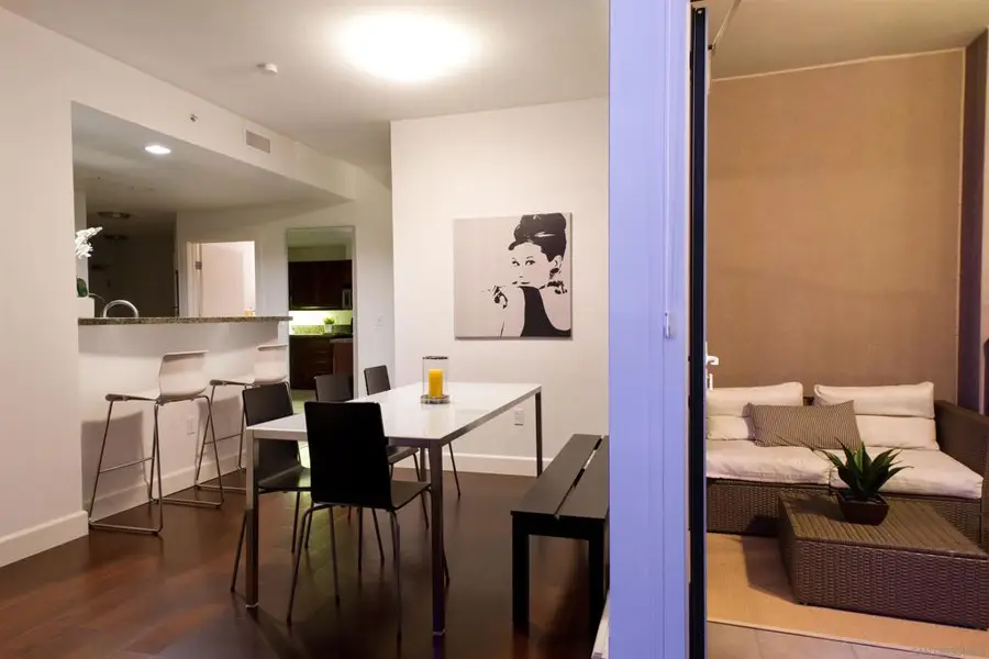 530 K St #303, San Diego, CA 92101 - Image #2