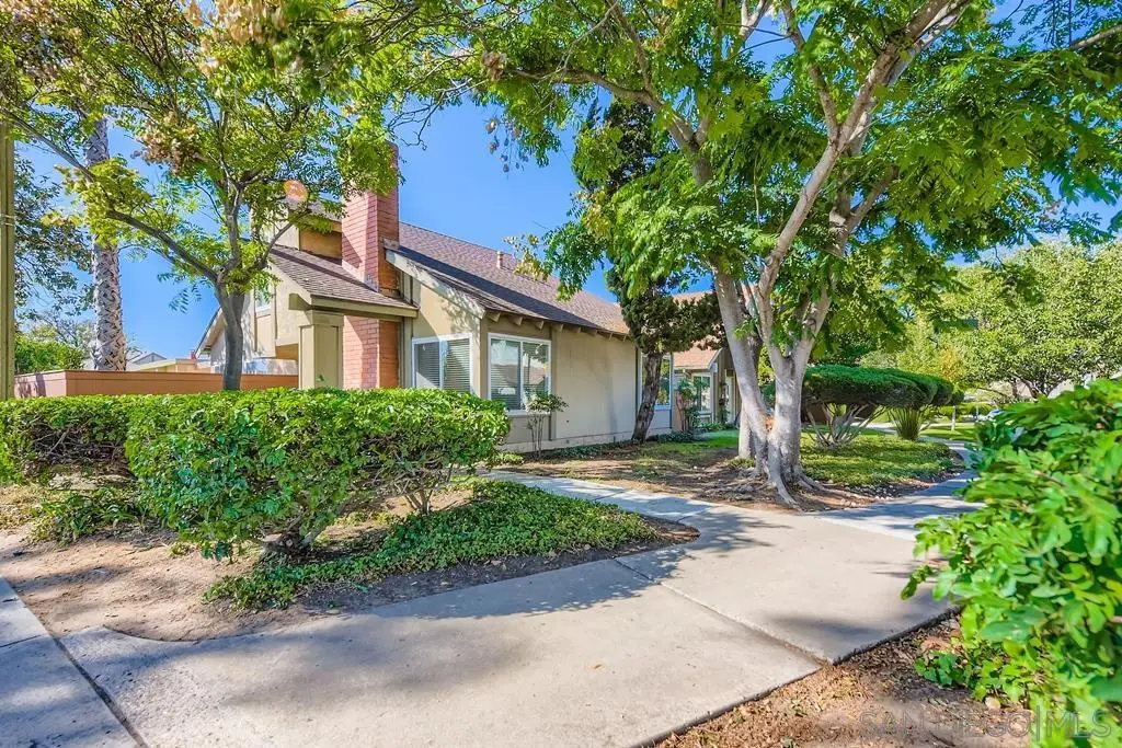 620 Plumosa Ave, Vista, CA 92081 - Image #1