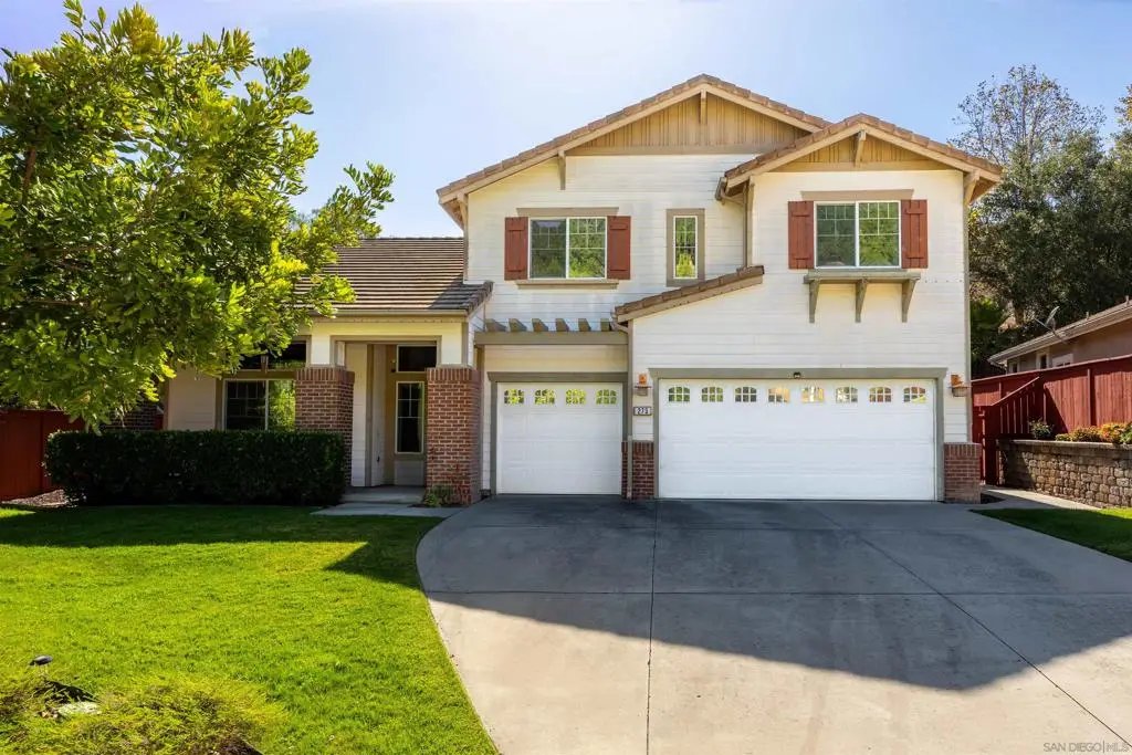 273 Oak Valley Ln, Escondido, CA 92027 - Image #1