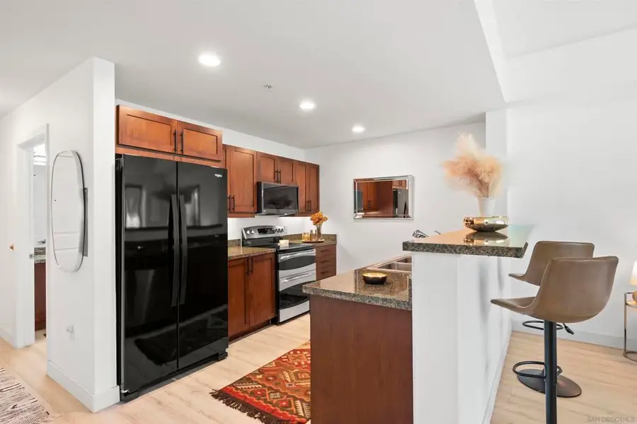 206 Park Blvd #405, San Diego, CA 92101 - Image #3