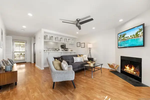 3961 Hortensia St #H4, San Diego, CA 92110