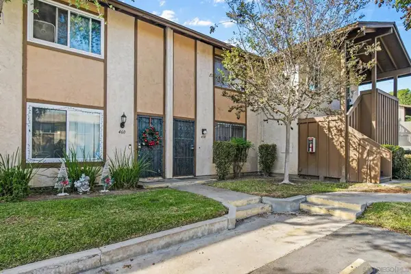 458 Ridgeway Ct, Spring Valley, CA 91977