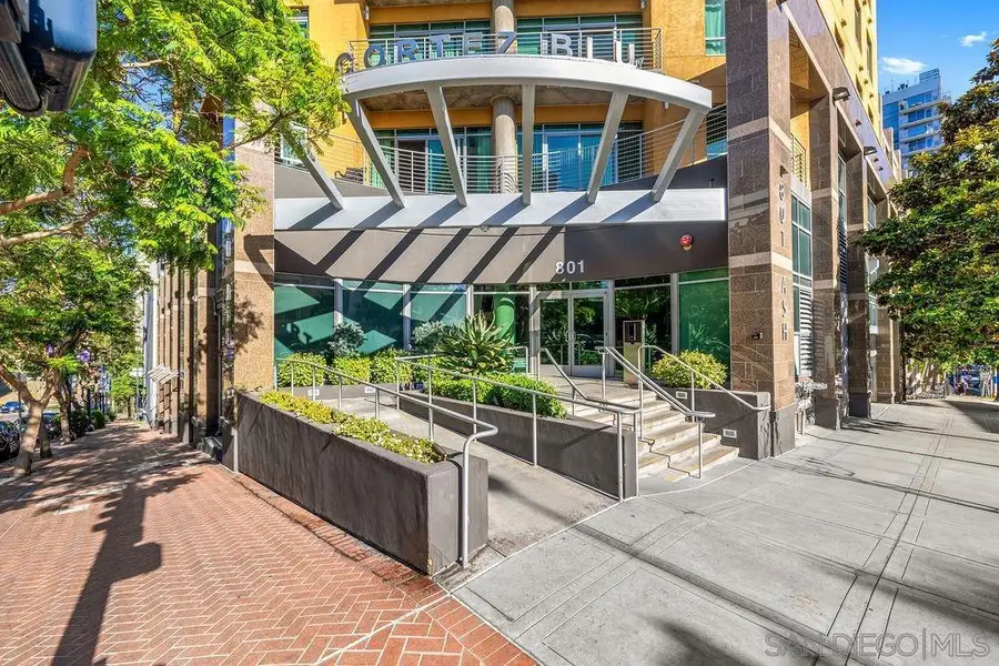 801 Ash St #402, San Diego, CA 92101 - Image #3