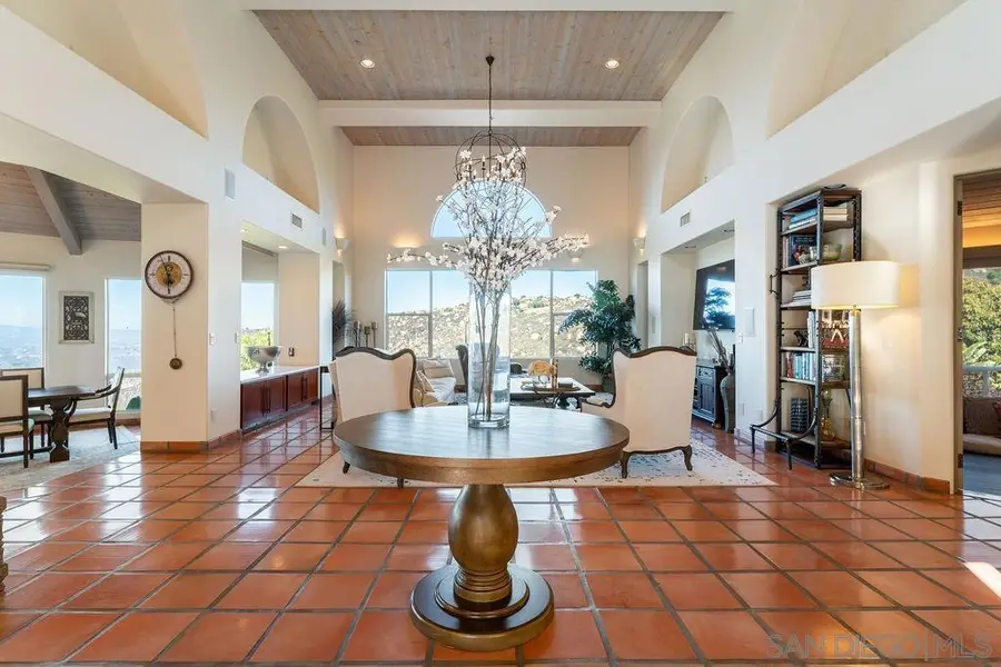 28751 Sandhurst Way, Escondido, CA 92026 - Image #3