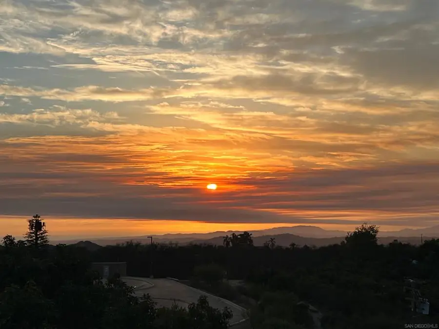 30311 Circle R Lane, Valley Center, CA 92082 - Image #2