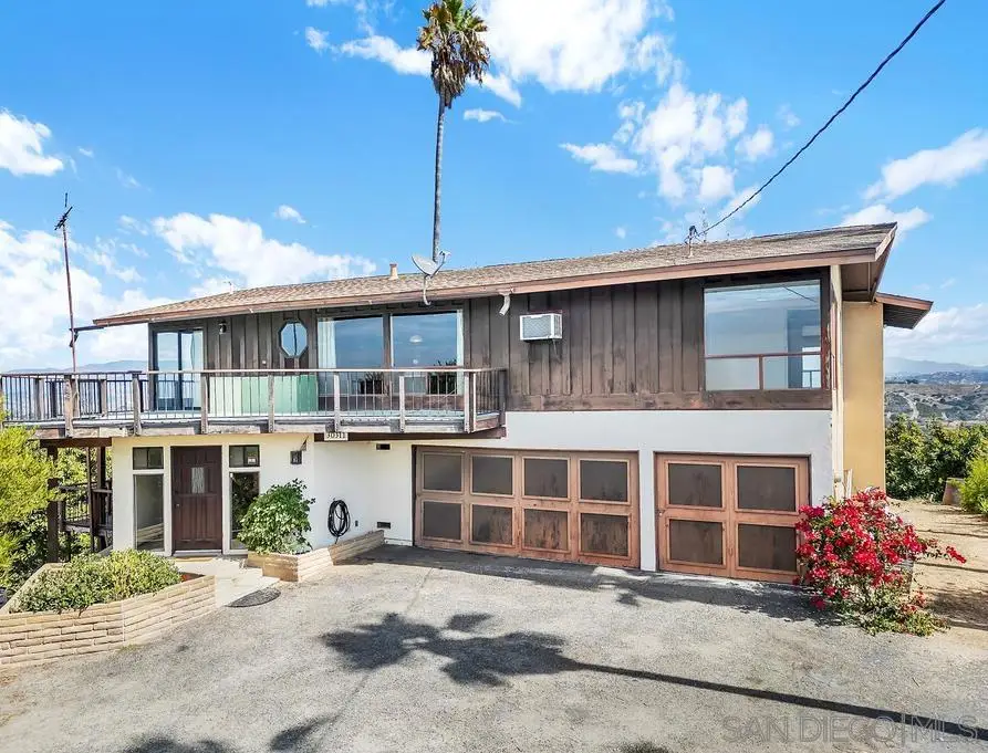 30311 Circle R Lane, Valley Center, CA 92082 - Image #3