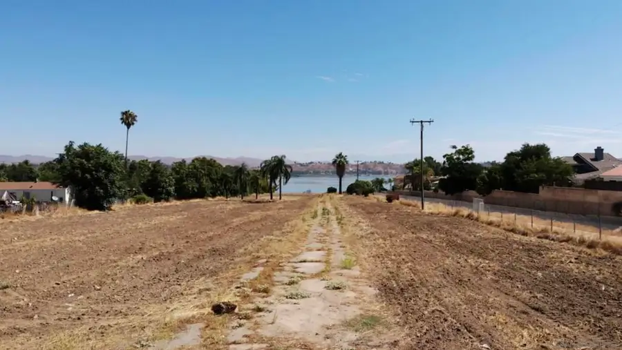 15712 Grand, Lake Elsinore, CA 92530 - Image #2