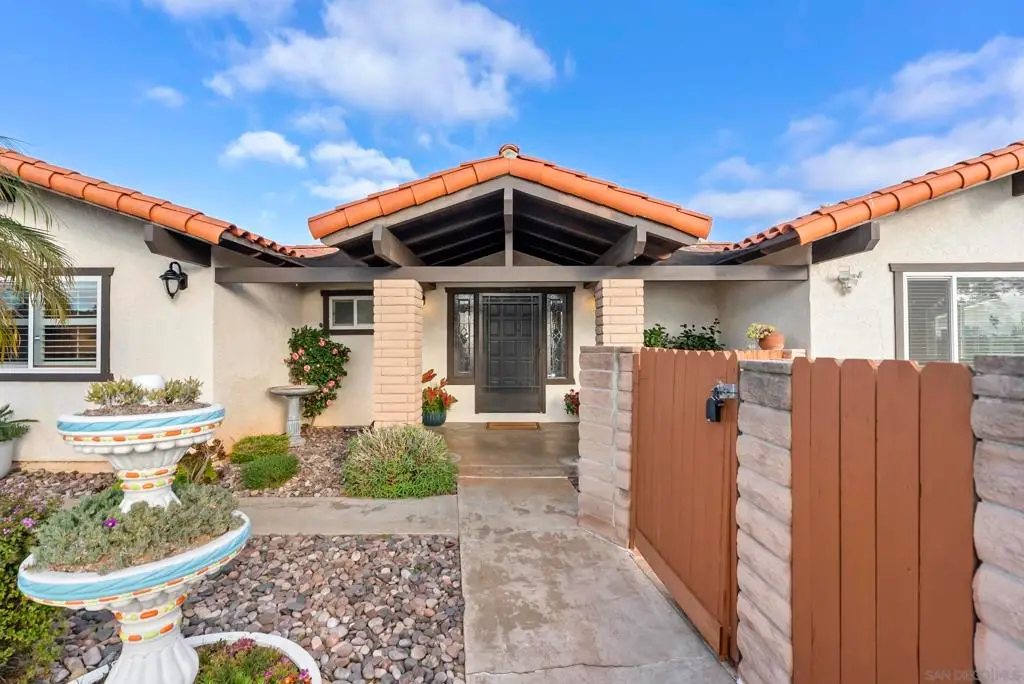 1918 Odell Cir, Vista, CA 92084 - Image #1