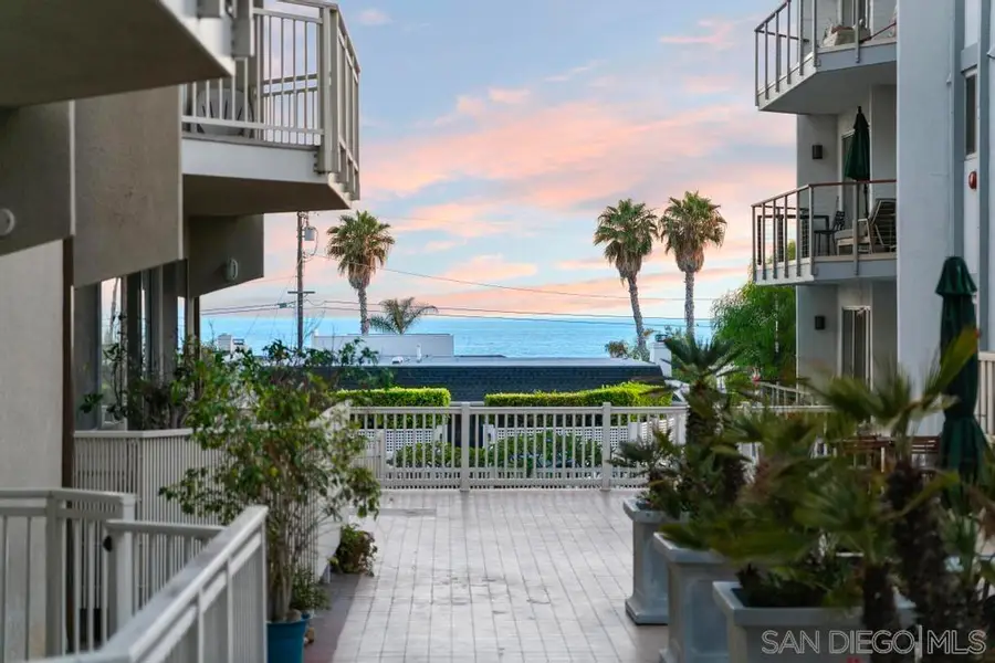 5366 La Jolla Blvd #106, La Jolla, CA 92037 - Image #2