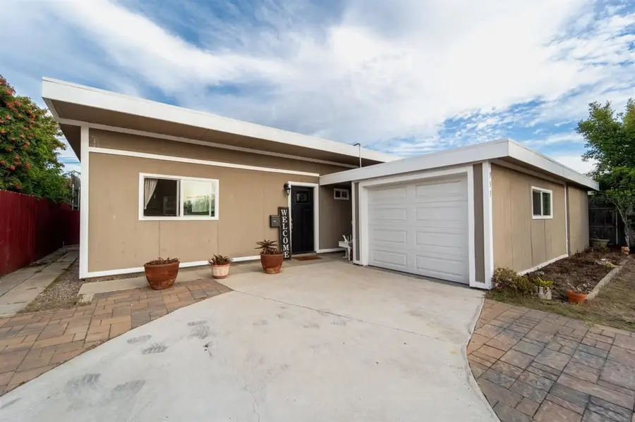 953 Barrett Ave, Chula Vista, CA 91911 - Image #2