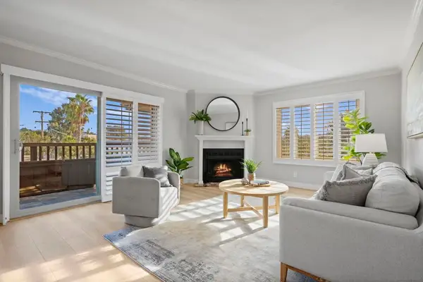 3763 Udall St #404, San Diego, CA 92107