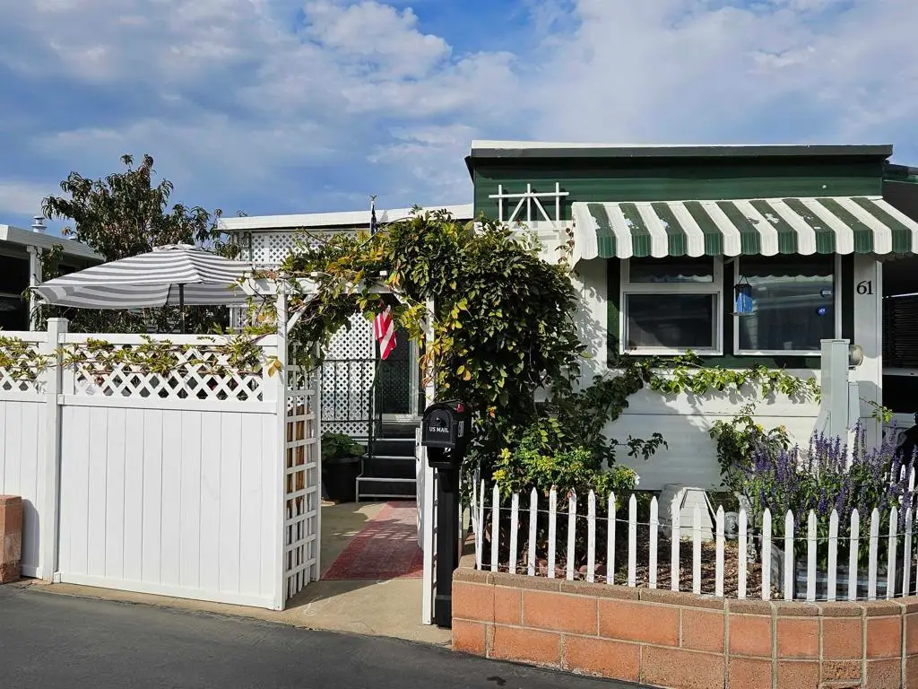 61 Hummingbird Ln, Oceanside, CA 92057 - Image #1