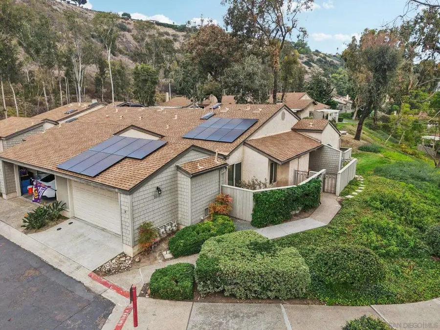 5617 Adobe Falls Rd #D, San Diego, CA 92120 - Image #2