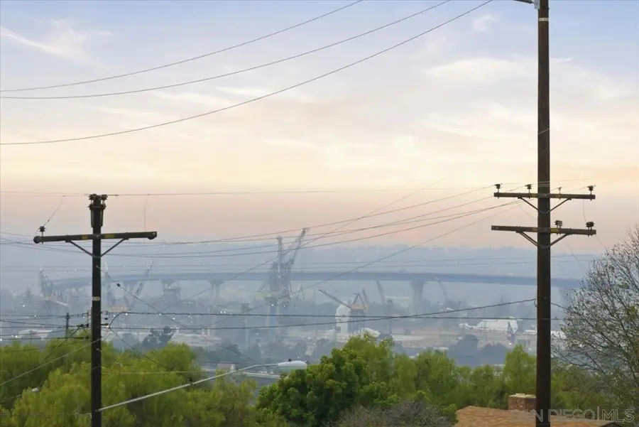 5840 Greycourt Ave, San Diego, CA 92114 - Image #2