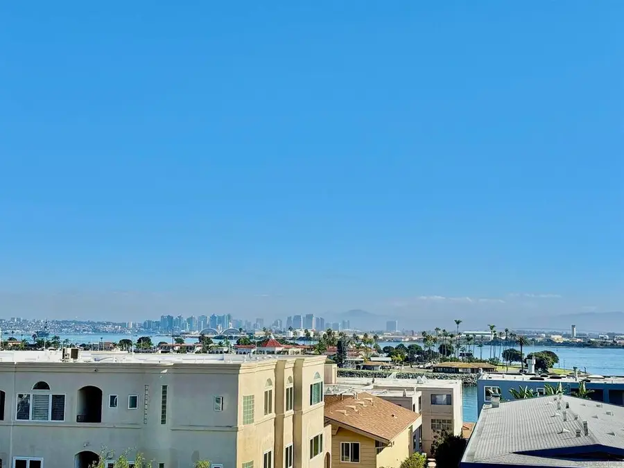 370 Rosecrans St #302, San Diego, CA 92106 - Image #2