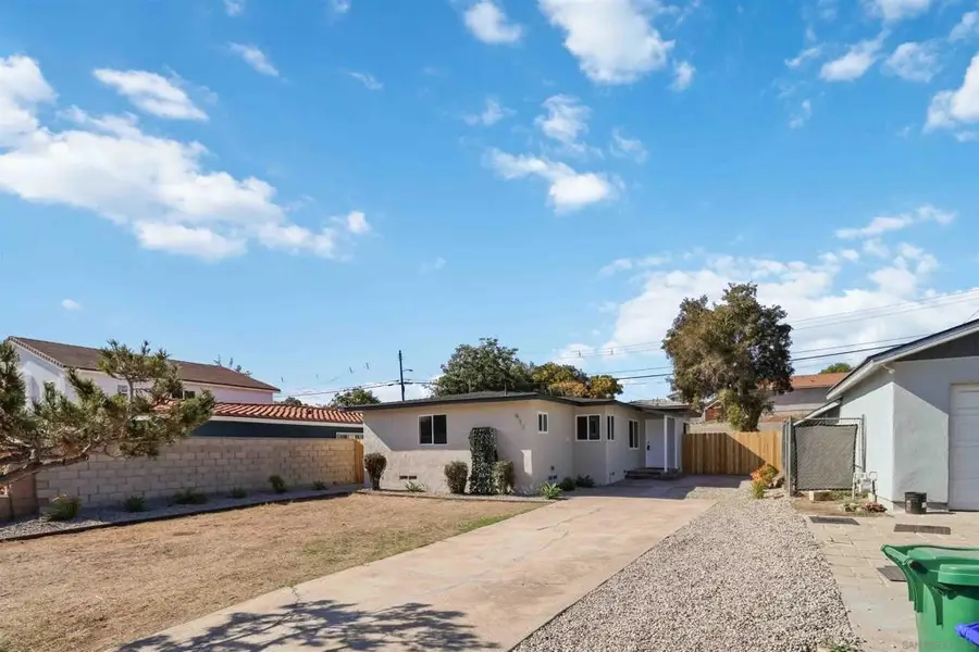 832 Ramona Ave, Spring Valley, CA 91977 - Image #2