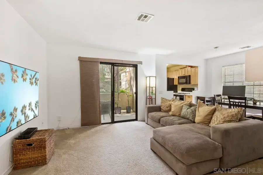 10379 Azuaga St #139, San Diego, CA 92129 - Image #3