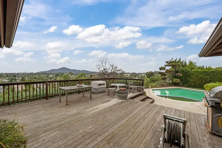 2081 Wedgemere Dr, El Cajon, CA 92020 - Image #2