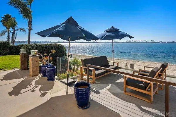 3828 Riviera Dr #2B, San Diego, CA 92109