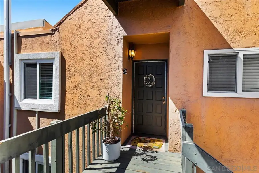 17165 W Bernardo Dr #205, San Diego, CA 92127 - Image #3