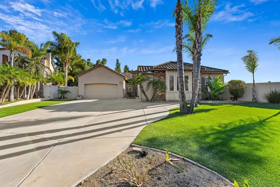 2157 Hidden Springs Dr, El Cajon, CA 92019 - Image #2