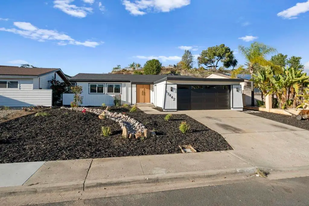 13442 Mountainside Dr, Poway, CA 92064 - Image #1