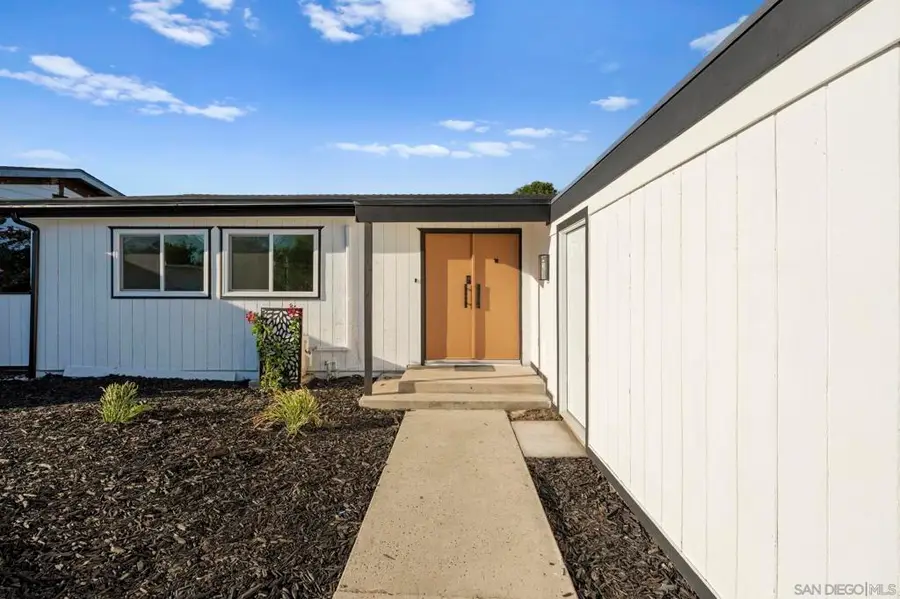 13442 Mountainside Dr, Poway, CA 92064 - Image #3