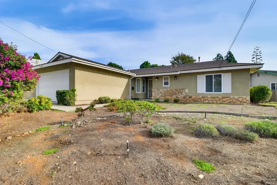 6565 Bantam Lake Circle, San Diego, CA 92119 - Image #2