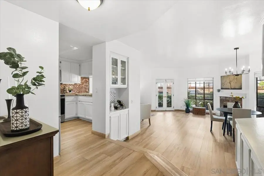 2630 Pirineos Way #5, Carlsbad, CA 92009 - Image #3