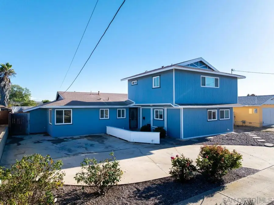 1607 Watwood Rd, Lemon Grove, CA 91945 - Image #2