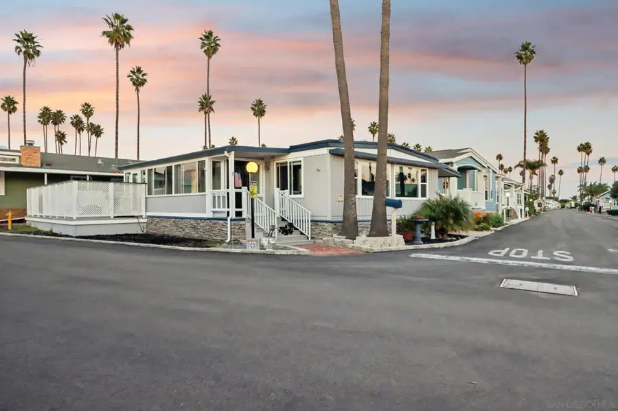 1215 Anchors Way Drive #135, San Buenaventura Ventura, CA 93001 - Image #3