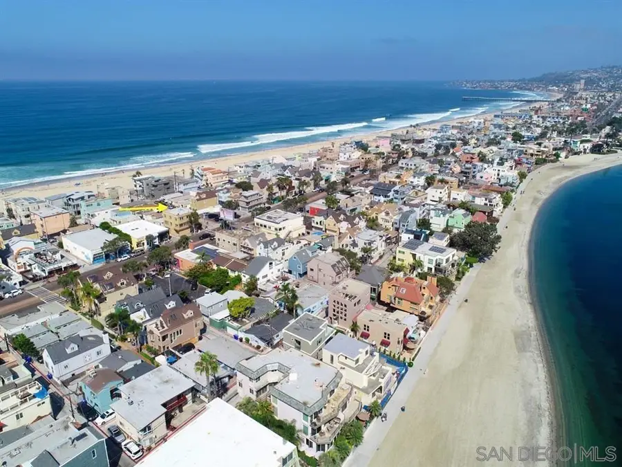 722 San Jose Pl, San Diego, CA 92109 - Image #3