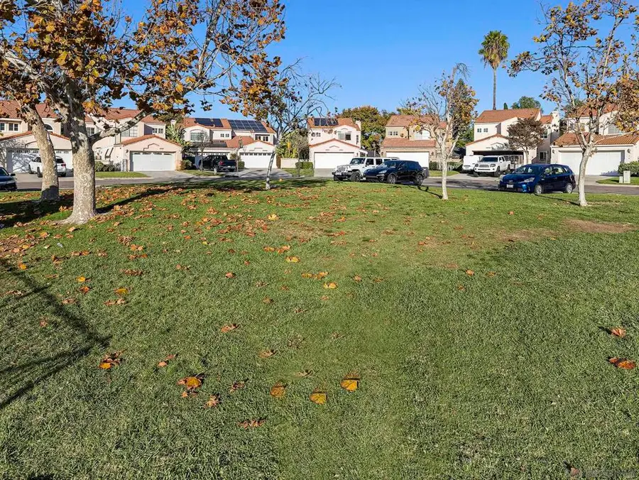 1904 Woodland Glen, Escondido, CA 92027 - Image #2