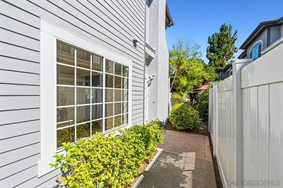 8619 Via Mallorca #C, La Jolla, CA 92037 - Image #2