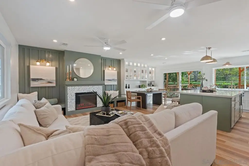 1155 Pepper Dr, El Cajon, CA 92021 - Image #1