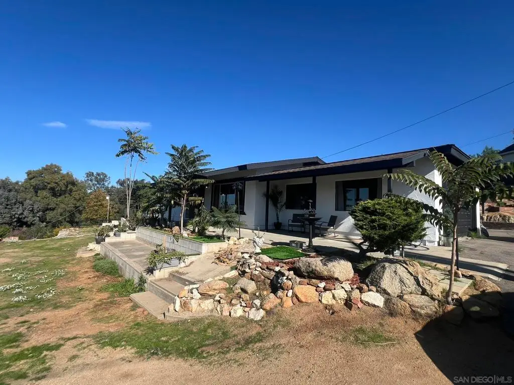272 Lilac Dr, El Cajon, CA 92021 - Image #1