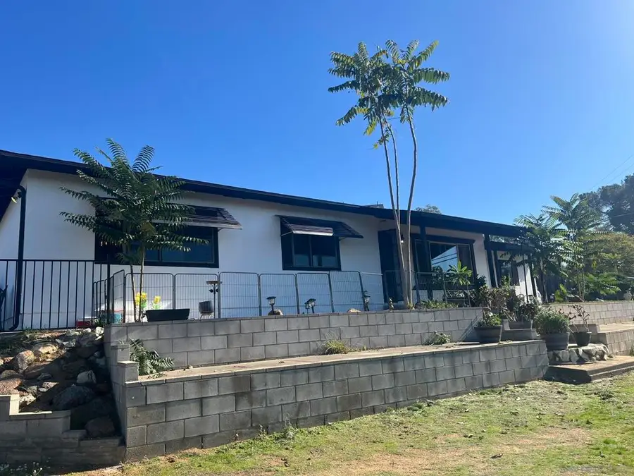 272 Lilac Dr, El Cajon, CA 92021 - Image #3