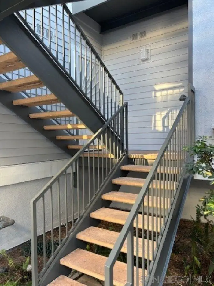 8641 Via Mallorca #Unit D, La Jolla, CA 92037 - Image #3