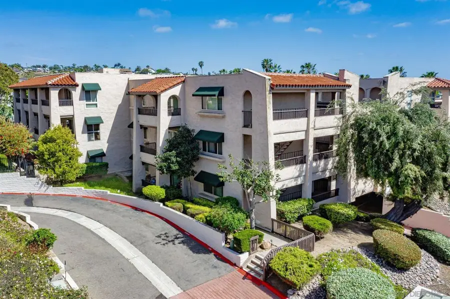 2540 Clairemont Dr #307, San Diego, CA 92117 - Image #2