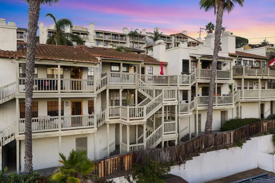 3961 Hortensia St #H4, San Diego, CA 92110 - Image #2