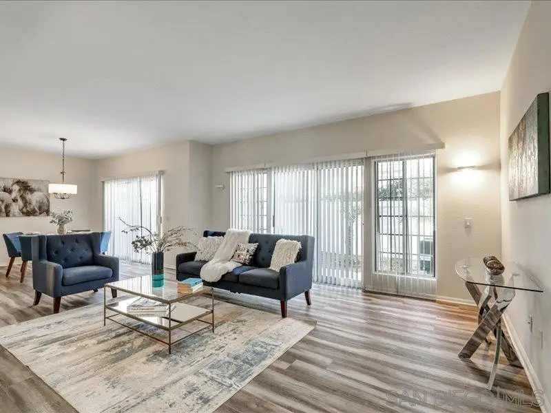 8641 Via Mallorca #F, La Jolla, CA 92037 - Image #3