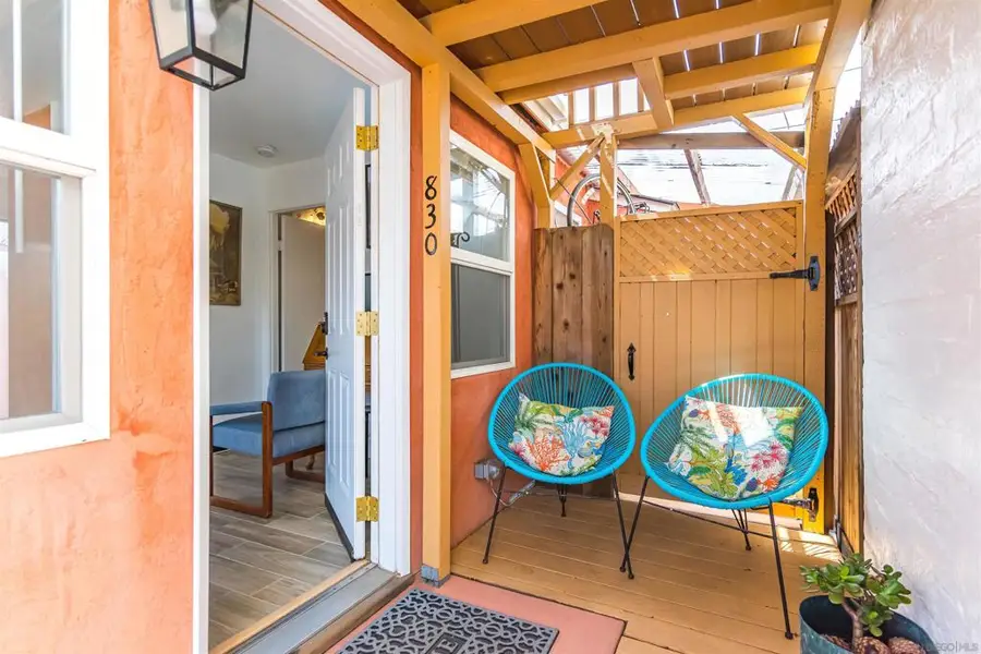 830 832 Pismo Ct, San Diego, CA 92109 - Image #2