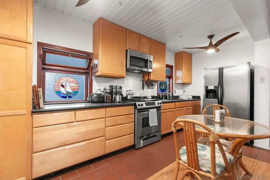 5038 40 W Point Loma Blvd, San Diego, CA 92107 - Image #2