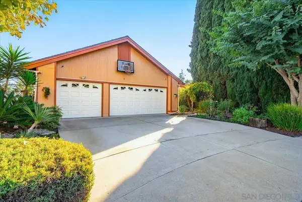 872 Oro Grande Street, Oceanside, CA 92057