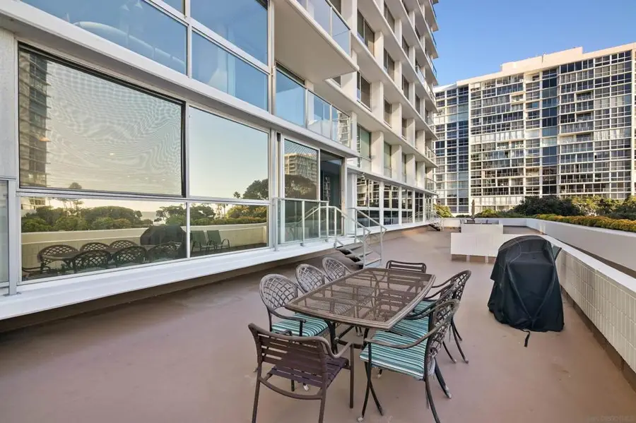 1770 Avenida Del Mundo #102, Coronado, CA 92118 - Image #3