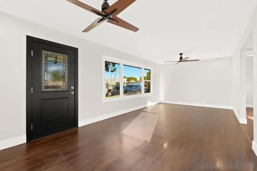 5469 Roswell St, San Diego, CA 92114 - Image #3