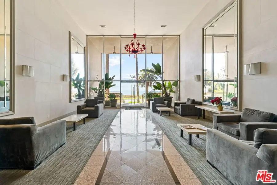 801 Ocean Avenue #206, Santa Monica, CA 90403 - Image #2